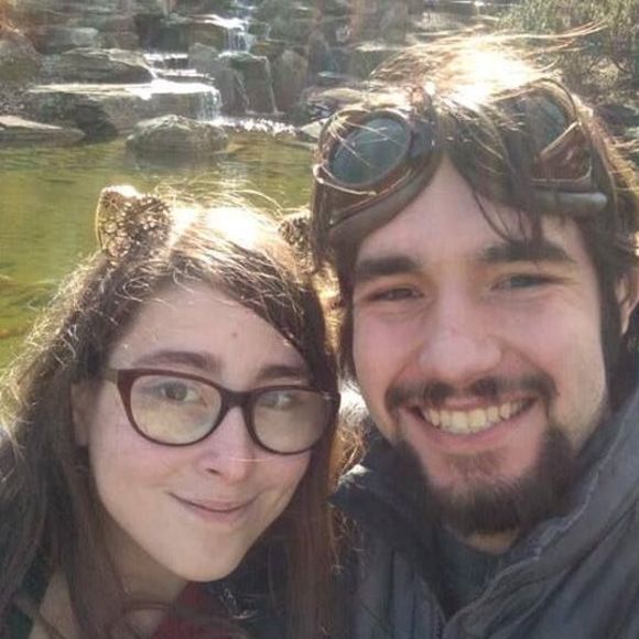 Meet your Posher, Tabitha - Picture 1 of 1